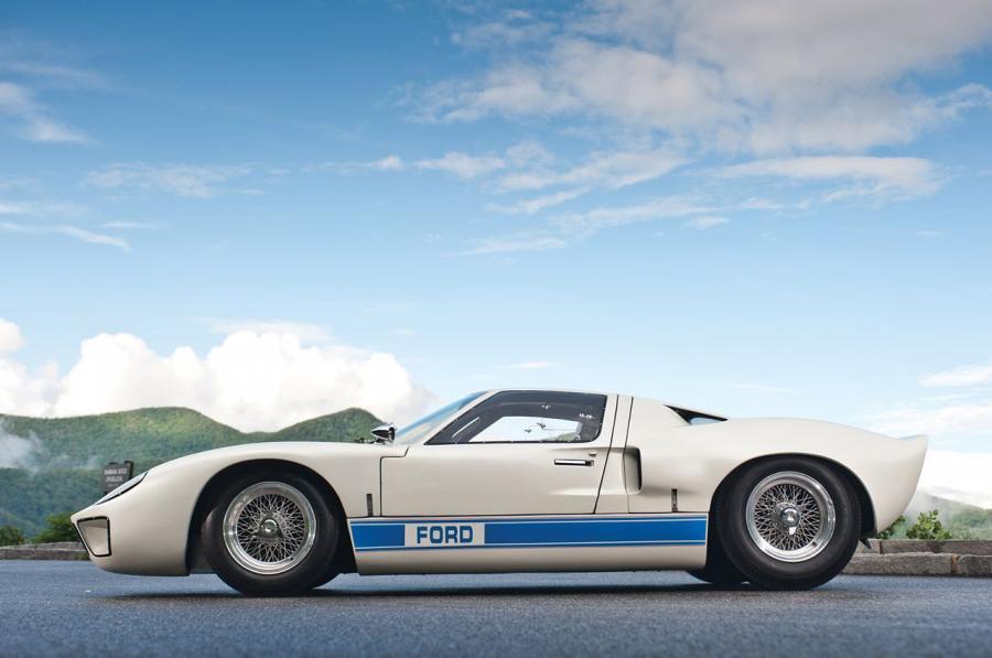  Ford GT40 (Mk I) 1967 года  (фото 27 из 34)